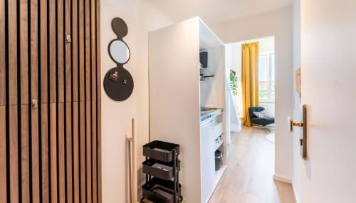 D52 - DAS BUSINESSAPARTMENT --- 2 Minuten vom Flughafen entfernt - Foto 3