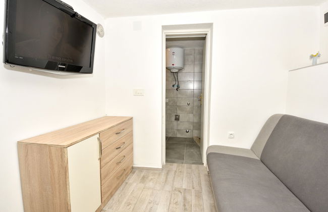 Apartmani Robi i Kristina - Photo 8