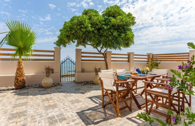 Villa Elizabeth - Seafront Modern Villa - Villa Elizabeth - Seafront Classic Villa - Foto 12