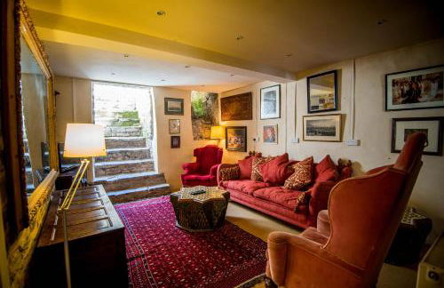 Great House - A Grand Georgian Retreat with Heated Outdoor Pool - Photo 48