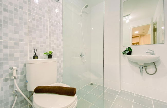 Modern And Serene Look 2Br Tokyo Riverside Pik 2 Apartment - Foto 13