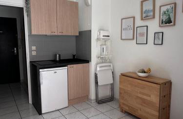 Studio 3 pers climatisé rénové, au calme, idéalement situé proche St Raphael-St Tropez, plage et commerces à pieds - Foto 44