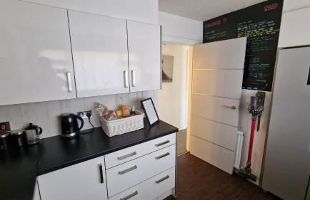 3 Bed House Stunning Views And Free Parking - Foto 68