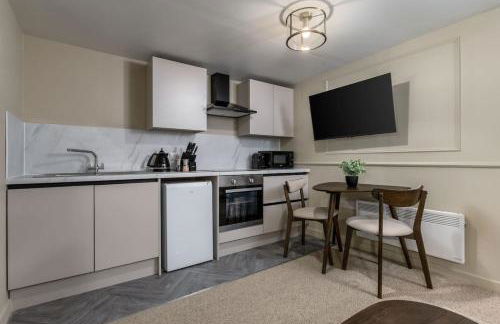 Kilted Quarter by The Wallace Monument - Photo 9