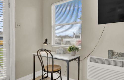 Luxe Guest Suite Near The Emerald Coast of PCB - Photo 18