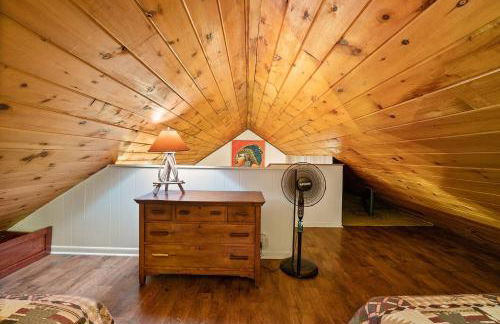 Linville Gorge Cottage with Hot Tub - Photo 29