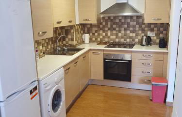 4H, Aire Acondic, 50m2, 1 dormitorio, 4 huéspedes, WIFI GRATIS - Foto 4