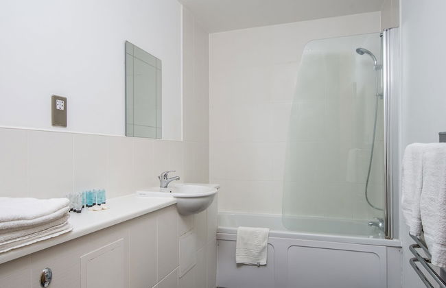 Luxury 2 Bed Apartment - Foto 10