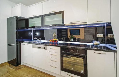 Gorgeous Home In Umcani - Foto 33