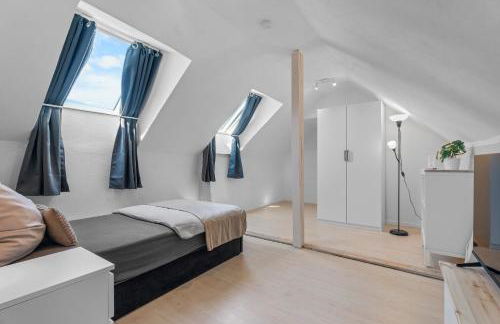 Modern House "Brick Lane" with Terrace and Wintergarden - LOFTIGO - Photo 51