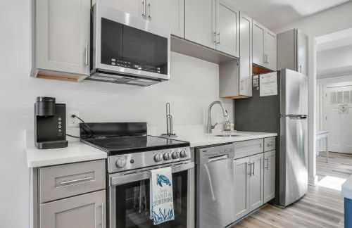 Virginia Lee - Brand new condo in downtown Cape Charles! - Photo 9