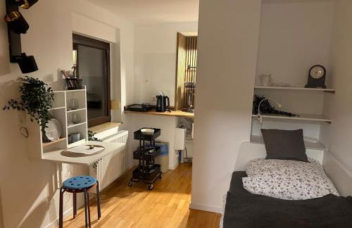 Kleines Zuhause auf Zeit - Nähe Frankfurt - Foto 7