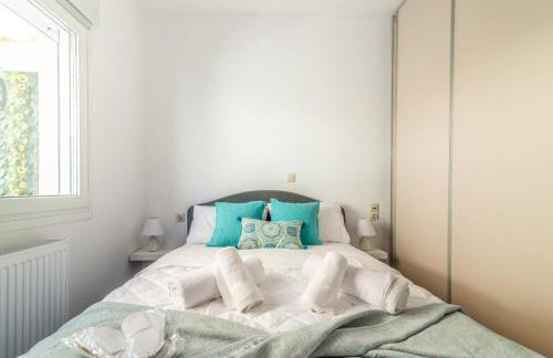Sophia's Comfortable Home with a Private Backyard - Foto 16
