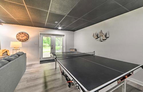 A-Frame Cabin with Hot Tub, Walk to Kentucky Lake! - Foto 14