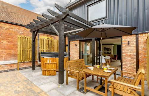 Roe Cottage - Disabled Adapted - 2 bed - hot tub - Photo 3