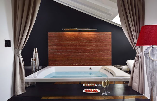 Lifestyle Suites Rome - Photo 64