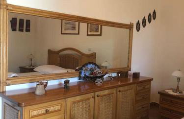 Παραδοσιακό Αρχοντικό με Τζάκι - Photo 2