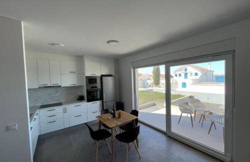 Apartman - Kera Nin - Foto 15