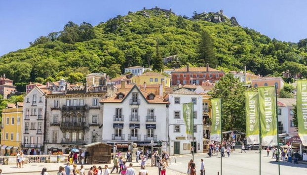 Sintra Half Day Private Tour from Lisbon - Photo 4, Sintra village center