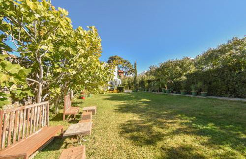 Loriet Hotel - Photo 147