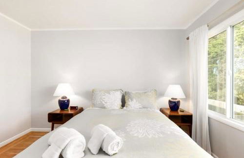 Mid-Century Modern Home in Daly City - Photo 15