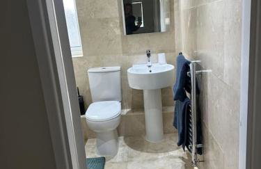 The Jennings - Photo 11