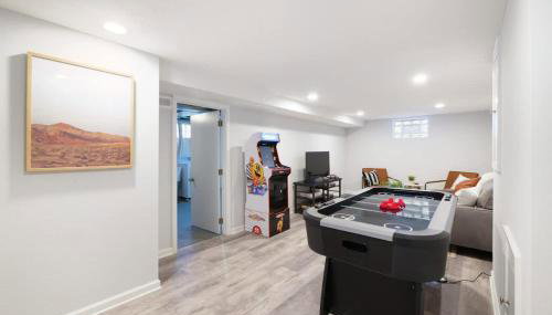 Family Friendly 4 BR Home Close To Downtown CLE! - Foto 3