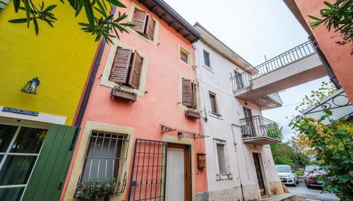 Romeos Cottage Public free parking bike rental - Foto 4