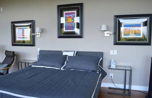 Romantic Spacious Suite with Salish Sea & Mountain Views at Seattle Luxury Estate - Foto 66