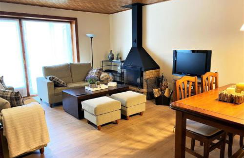 Bonita planta baja con vistas panorámicas y piscina - Foto 3