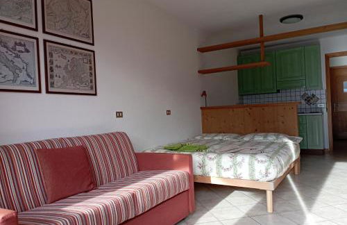 THE LITTLE NEST con balcone panoramico e box privato - Foto 19