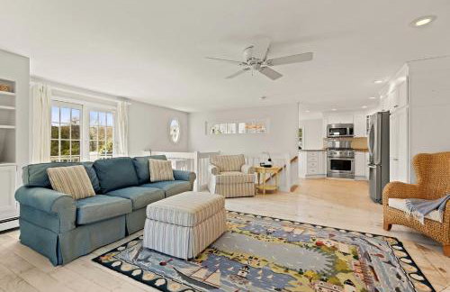 Breathtaking Cape Cod Beachhouse with Private Beach Access Near Sandwich, Massachusetts - Foto 26