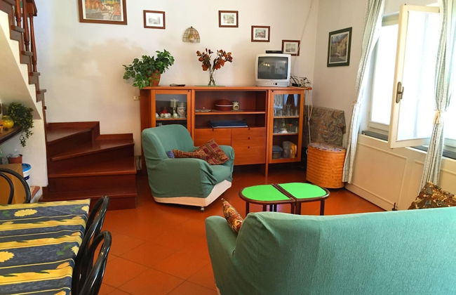Nice Holiday Home in Marina di Massa near Beach - Foto 13