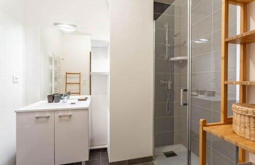 Mermoz - 2 Bedrooms - Parking - Near Metro - Foto 12