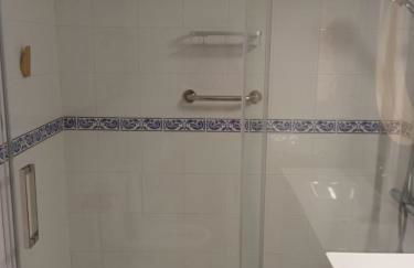 Apto Playa de Regla, primera linea, Parking, AA y wifi - Foto 2