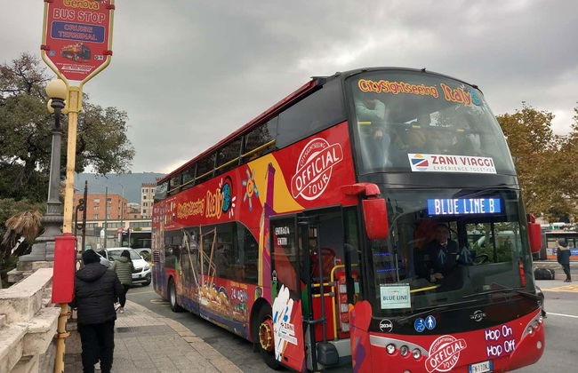 Autobús turístico de Génova - Foto 1