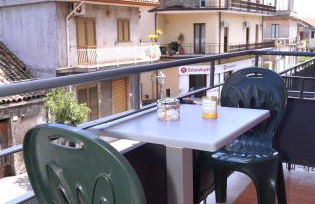 Apartment with terrace in the city centre of Zafferana Etnea - Foto 17