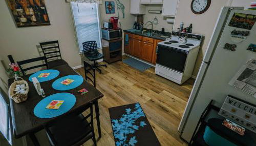 The Estate Loft in Downtown Milford - Foto 3