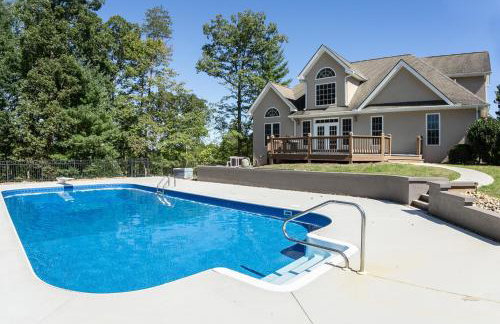 Luxurious House with Pool Near Asheville by Mighty Tree Properties - Foto 31