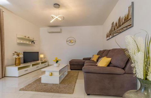 2 Bedroom Stunning Home In Skatari - Foto 27