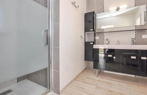 Nice Home In Salernes - Foto 30