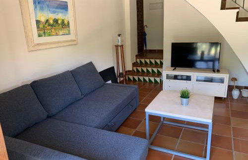 Castillo con piscina en plena Sierra Calderona - Photo 3