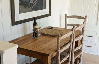 Unique Double Shepherd's Hut Hideaway - Pembrokeshire - Foto 36