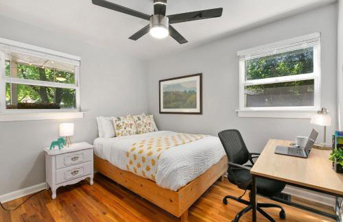 Urban Nest - Garage, Sunroom & Fenced Yard - Foto 18