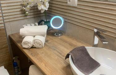 Apartament Cesarski Agnes z oddzielną sypialnią, parking - Foto 18