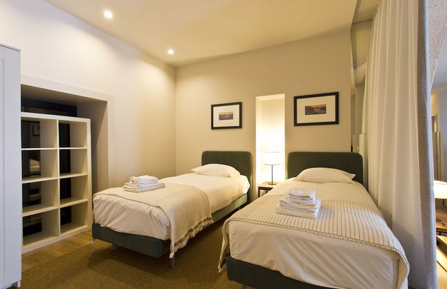 RVA Gustavo Eiffel Apartments - Photo 32