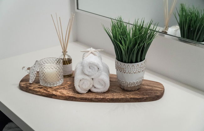 QuickStay Yorkville Condo - Yonge & Bloor - Photo 22