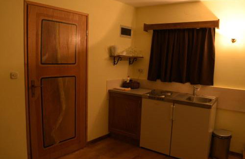 Kamene Priče rooms, music and food - Photo 74