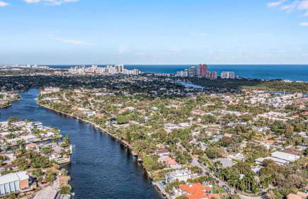 The Modern Castle Canal View Access Rooftop Living Greenhouse VlLLAS - Foto 57