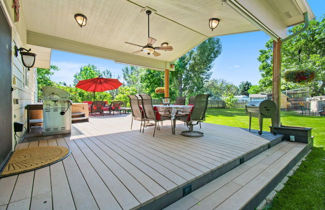 Parkside Gardens | Shady Private Yard W/ Hot Tub! - Foto 42